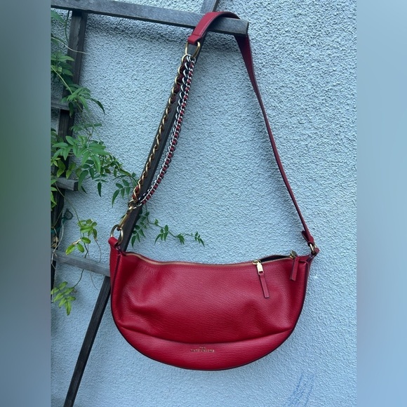 Marc Jacobs The Eclipse Leather Shoulder Bag in Red - Picture 8 of 12